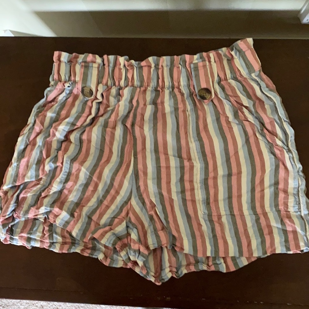 Women’s American Eagle shorts size S
